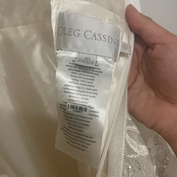 Oleg Cassini Ball Gown - Picture 4 of 8